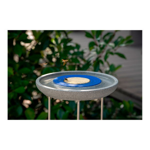 Insektenstation mit Ständer, ein Beitrag zum Insektenschutz